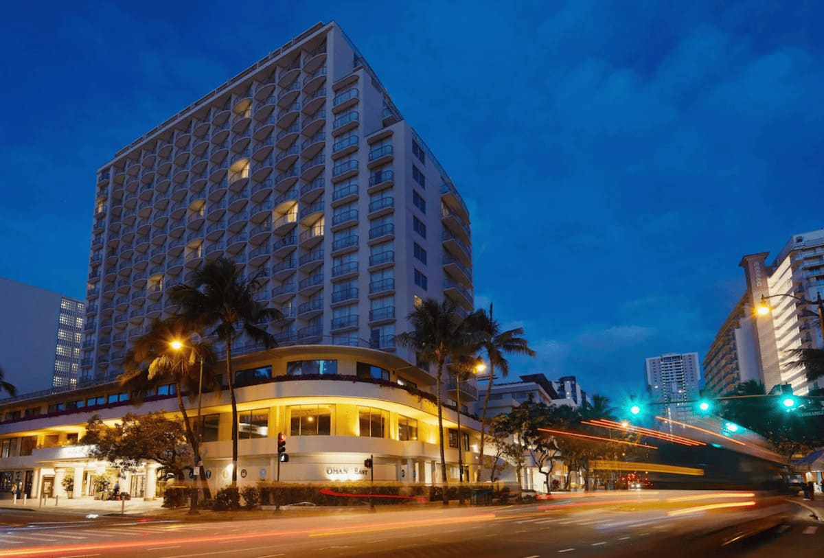 아웃리거 와이키키 파라다이스 호텔 – OUTRIGGER Waikiki Paradis Hotels
